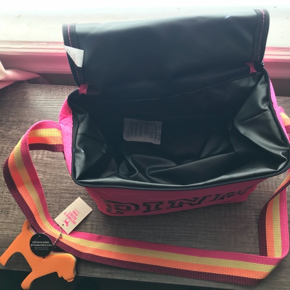 NTW Victoria’s Secret pink lunch bag - Picture 3 of 5